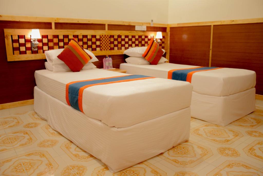Shadow Palm Hotel Maafushi Quarto foto