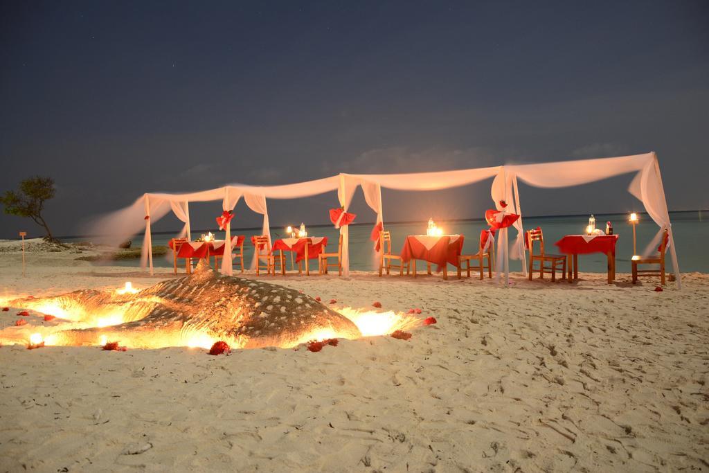 Shadow Palm Hotel Maafushi Exterior foto